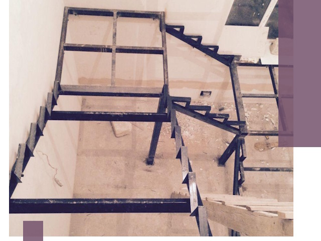 Монтаж лестниц на металлокаркасе в Краснодаре быстро и качественно