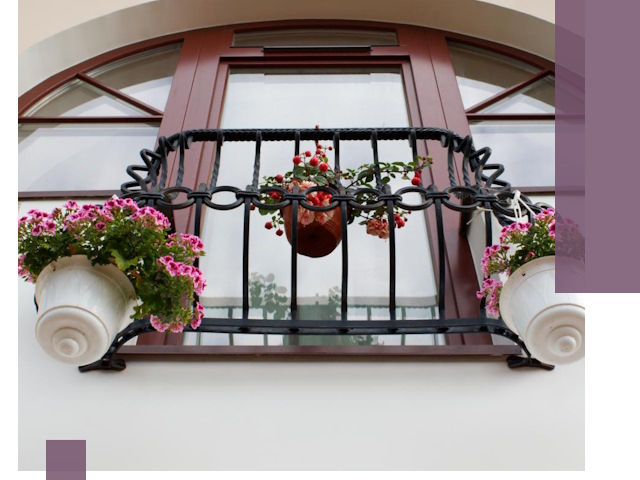 Изготовление и монтаж французских балконов в Краснодаре