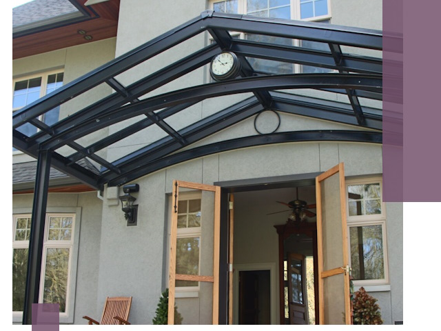 Изготовление и монтаж навесов и козырьков в Краснодаре