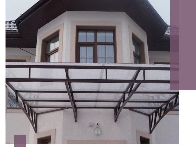 Козырьки из поликарбоната под ключ в Краснодаре