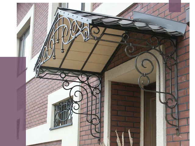 Двускатные козырьки в Краснодаре под ключ от 12899 руб.