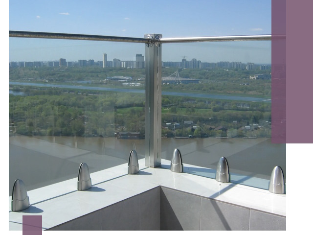 Стеклянные парапеты премиум класса в Краснодаре для домов и бизнесов